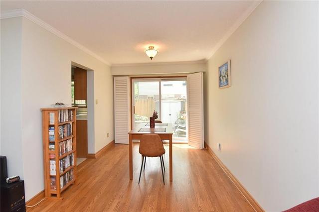 115 - 150 Gateshead Crescent, House attached with 3 bedrooms, 1 bathrooms and 1 parking in Hamilton ON | Image 11
