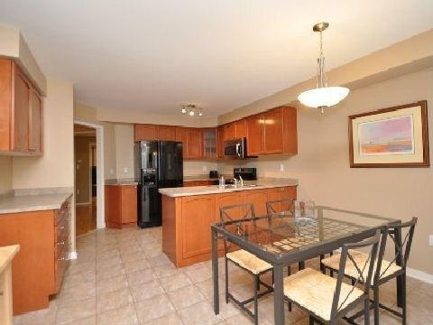 86 - 6035 Bidwell Tr, Townhouse with 4 bedrooms, 3 bathrooms and 2 parking in Mississauga ON | Image 3