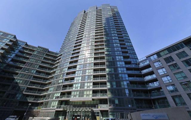 519 - 231 Fort York Blvd, Condo with 2 bedrooms, 2 bathrooms and 0 parking in Toronto ON | Image 1