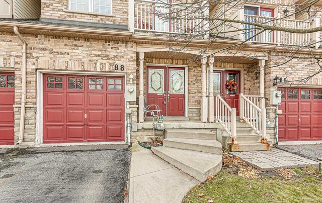 88 Dominion Gardens Dr, House attached with 3 bedrooms, 3 bathrooms and 2 parking in Halton Hills ON | Image 12
