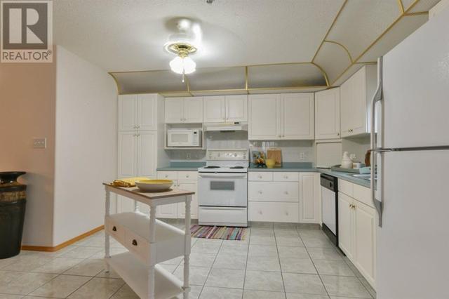 118, - 1535 Southview Drive Se, Condo with 2 bedrooms, 2 bathrooms and 1 parking in Medicine Hat AB | Image 25