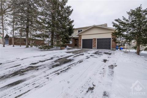 5529 Colony Heights Road, Manotick, ON, K4M1A8 | Card Image