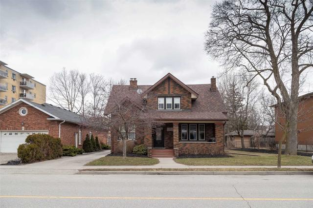 81 St. George St, House detached with 4 bedrooms, 4 bathrooms and 10 parking in Brantford ON | Image 1