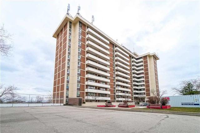 1405 - 541 Blackthorn Ave, Condo with 2 bedrooms, 1 bathrooms and 2 parking in Toronto ON | Image 1
