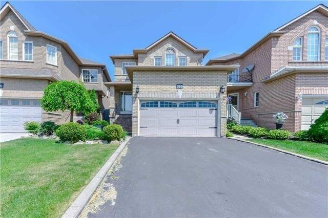 144 Isaac Murray Ave, House detached with 3 bedrooms, 3 bathrooms and 4 parking in Vaughan ON | Image 1