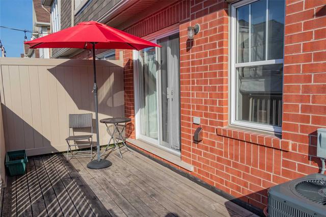 5 - 633 Dundas St W, Townhouse with 2 bedrooms, 2 bathrooms and 2 parking in Mississauga ON | Image 9