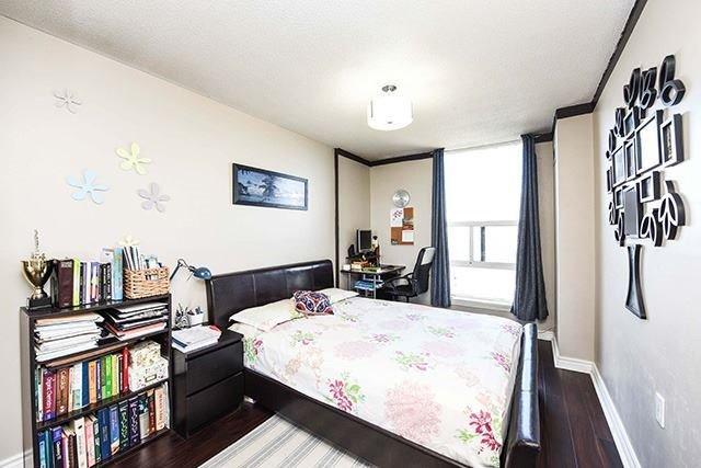 2103 - 18 Knightsbridge Rd, Condo with 2 bedrooms, 1 bathrooms and 1 parking in Brampton ON | Image 15