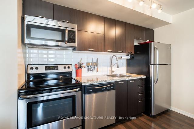 1007 - 38 Joe Shuster Way, Condo with 2 bedrooms, 2 bathrooms and 1 parking in Toronto ON | Image 26