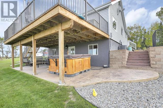 35576 Range Road 264, House detached with 6 bedrooms, 3 bathrooms and 10 parking in Red Deer County AB | Image 8