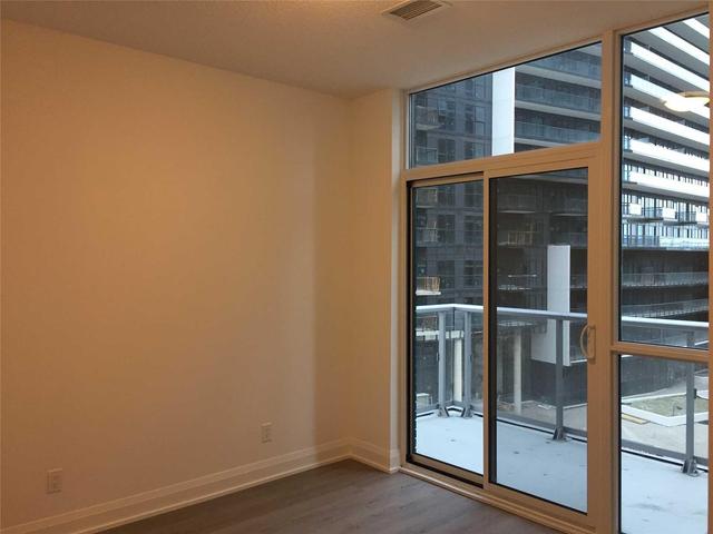 310 - 56 Annie Craig Dr, Condo with 2 bedrooms, 2 bathrooms and 1 parking in Toronto ON | Image 5