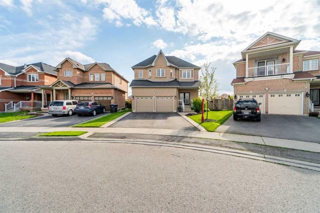 72 Pappain Cres, House detached with 4 bedrooms, 4 bathrooms and 4 parking in Brampton ON | Image 12