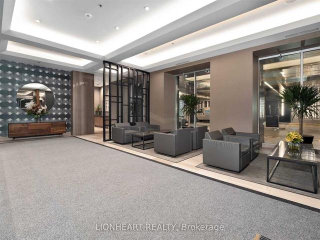 605 - 111 St Clair Ave W, Condo with 2 bedrooms, 2 bathrooms and 1 parking in Toronto ON | Image 24