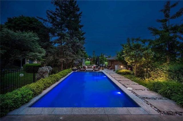 75 Ashbourne Dr, House detached with 4 bedrooms, 5 bathrooms and 5 parking in Toronto ON | Image 28
