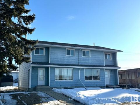 4705 & 4707 48 Av, House attached with 4 bedrooms, 1 bathrooms and null parking in Yellowhead County AB | Card Image