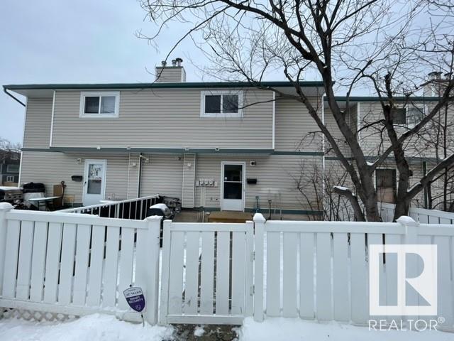 1430 Lakewood Rd Nw, House attached with 3 bedrooms, 1 bathrooms and 1 parking in Edmonton AB | Image 1