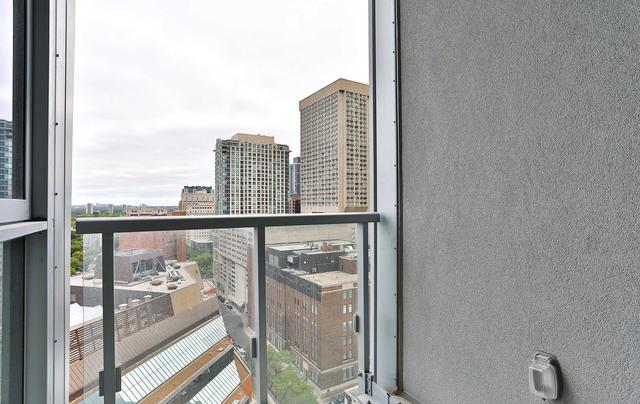 1611 - 1 Yorkville Ave, Condo with 2 bedrooms, 2 bathrooms and 1 parking in Toronto ON | Image 31
