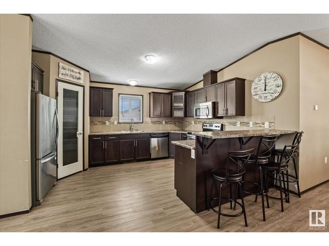 5407 45 St, House other with 3 bedrooms, 2 bathrooms and null parking in Redwater AB | Image 11