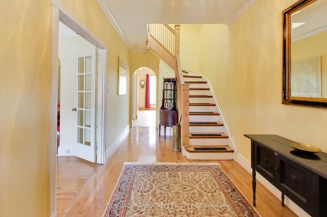 86 Kenwood Ave, House detached with 2 bedrooms, 2 bathrooms and 2 parking in Toronto ON | Image 23