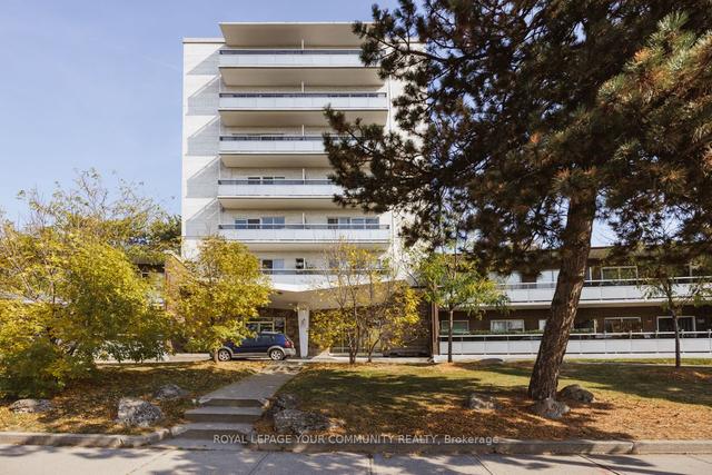 105 - 785 Browns Line, Condo with 2 bedrooms, 1 bathrooms and 1 parking in Toronto ON | Image 1