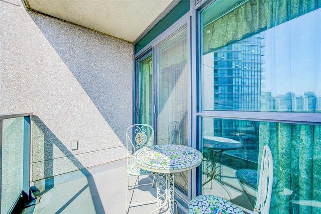 1412 - 219 Fort York Blvd, Condo with 1 bedrooms, 2 bathrooms and 1 parking in Toronto ON | Image 15
