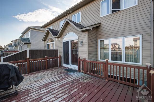 233 Wildcliff Way, Townhouse with 3 bedrooms, 3 bathrooms and 3 parking in Ottawa ON | Image 28