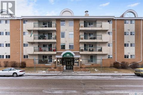 209 - 301 Cree Crescent, Condo with 2 bedrooms, 2 bathrooms and null parking in Saskatoon SK | Card Image