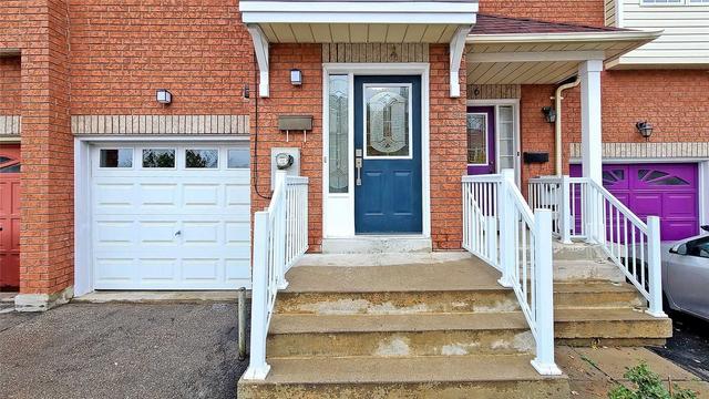 4 Guillet St, House attached with 3 bedrooms, 5 bathrooms and 2 parking in Toronto ON | Image 1