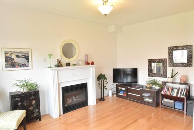 9 Pelister Dr, House detached with 4 bedrooms, 3 bathrooms and 4 parking in Markham ON | Image 5