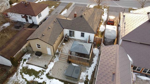1013 Centre St S, House detached with 3 bedrooms, 2 bathrooms and 6 parking in Whitby ON | Image 23