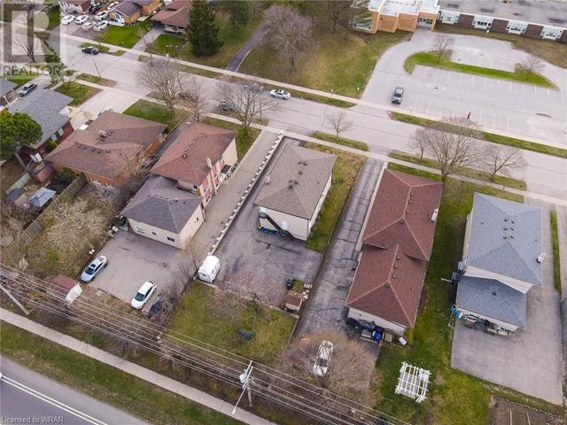 97 Secord Avenue, House other with 8 bedrooms, 3 bathrooms and 6 parking in Kitchener ON | Image 21