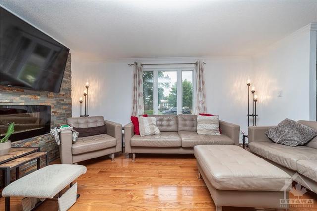 319 Reynolds Drive, Home with 0 bedrooms, 0 bathrooms and 3 parking in Ottawa ON | Image 8