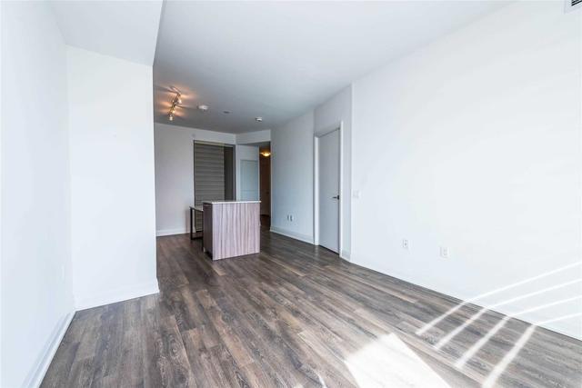 826 - 4800 Highway 7 Rd, Condo with 2 bedrooms, 2 bathrooms and 2 parking in Vaughan ON | Image 7