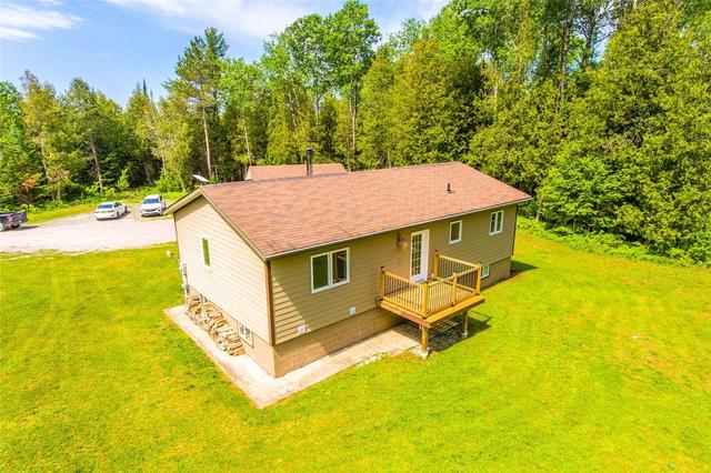 1654 County Road 49 Rd, House detached with 2 bedrooms, 2 bathrooms and 10 parking in Kawartha Lakes ON | Image 29