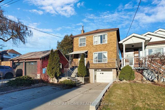 35 Ronald Ave, House detached with 4 bedrooms, 5 bathrooms and 2 parking in Toronto ON | Image 1