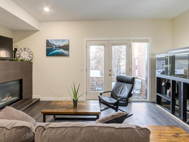 1 - 1508 22 Avenue Sw, Home with 2 bedrooms, 2 bathrooms and 3 parking in Calgary AB | Image 12