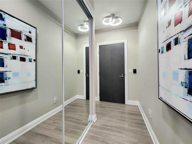 211 - 18 Graydon Hall Dr, Condo with 2 bedrooms, 2 bathrooms and 1 parking in Toronto ON | Image 17