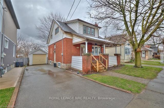 6414 Ker St, House detached with 3 bedrooms, 2 bathrooms and 3 parking in Niagara Falls ON | Image 21
