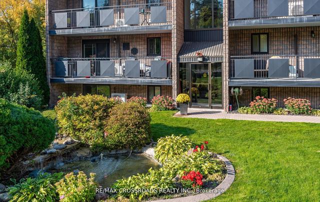 203 - 74 The Queensway S Rd, Condo with 3 bedrooms, 1 bathrooms and 1 parking in Georgina ON | Image 8