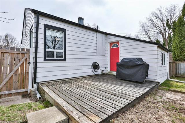 298 Brock Street, House detached with 2 bedrooms, 1 bathrooms and null parking in Brantford ON | Image 20