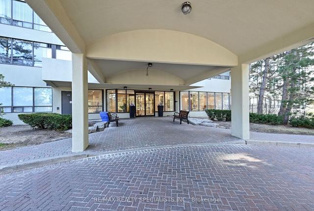 1905 - 22 Hanover Rd, Condo with 1 bedrooms, 1 bathrooms and 1 parking in Brampton ON | Image 12