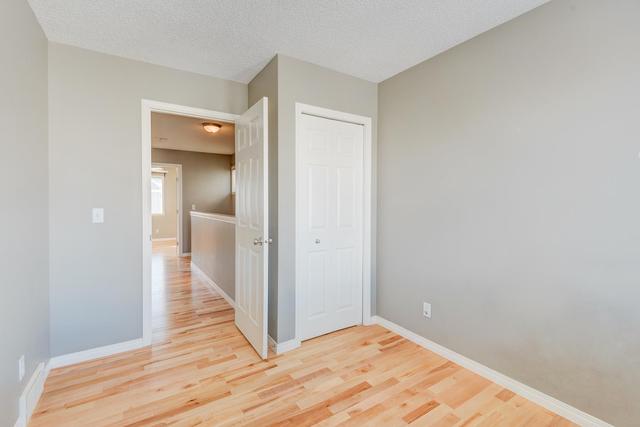 186 Royal Oak Gardens Nw, Home with 3 bedrooms, 1 bathrooms and 2 parking in Calgary AB | Image 19