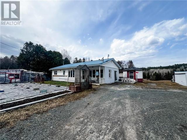 7707 Highway 17e, House detached with 3 bedrooms, 1 bathrooms and null parking in Markstay Warren ON | Image 17