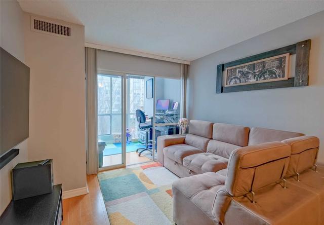 406 - 1470 Midland Ave, Condo with 1 bedrooms, 1 bathrooms and 1 parking in Toronto ON | Image 13