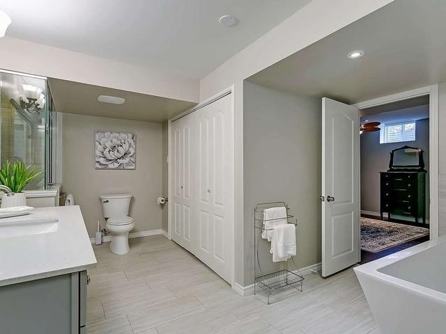 1506 Craigleith Rd, House detached with 4 bedrooms, 5 bathrooms and 4 parking in Oakville ON | Image 25