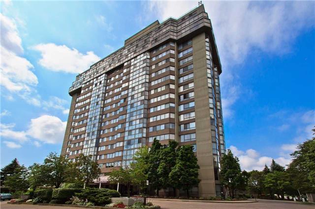 Ph 7 - 880 Dundas St W, Condo with 1 bedrooms, 1 bathrooms and 2 parking in Mississauga ON | Image 1