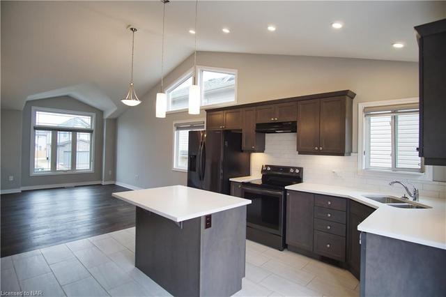 1213 Uppers Lane, House detached with 5 bedrooms, 3 bathrooms and 4 parking in Thorold ON | Image 23