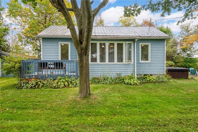 6235 Sara Drive, House detached with 4 bedrooms, 1 bathrooms and 3 parking in South Glengarry ON | Image 2