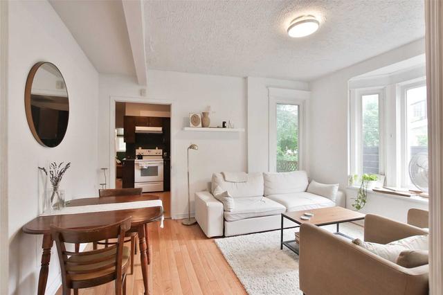 124 Hallam St, House detached with 4 bedrooms, 3 bathrooms and 1 parking in Toronto ON | Image 29