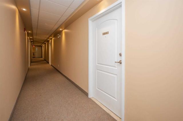 204 - 886 Golf Links Rd, Condo with 1 bedrooms, 1 bathrooms and 1 parking in Hamilton ON | Image 5