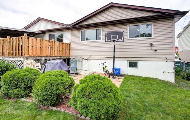 913 Stainton Dr, House semidetached with 3 bedrooms, 3 bathrooms and 5 parking in Mississauga ON | Image 17